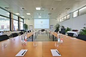 Salon Rhystadt 2 GIL1946 1